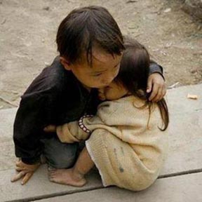 Mồ côi