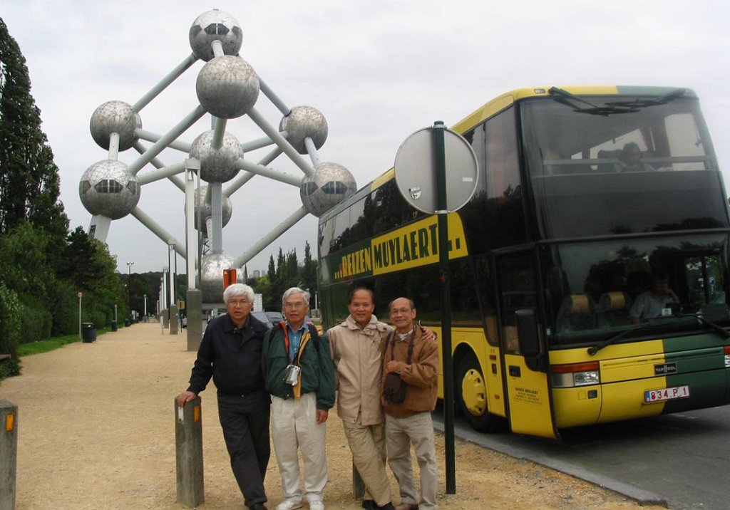 H-15_200409-DHHMParis_2139.